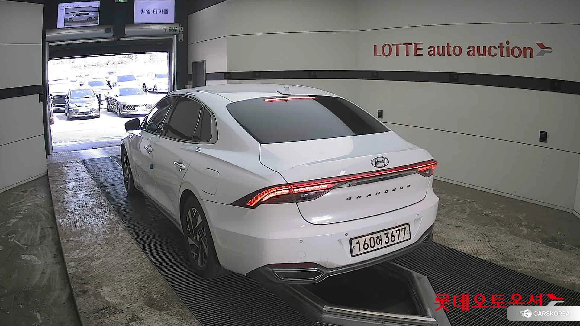 Hyundai Grandeur Hybrid id 3882009 из Кореи 37