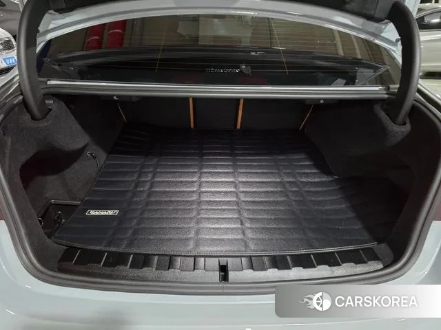 BMW 3 Series (G20) id 3185648 из Кореи 19