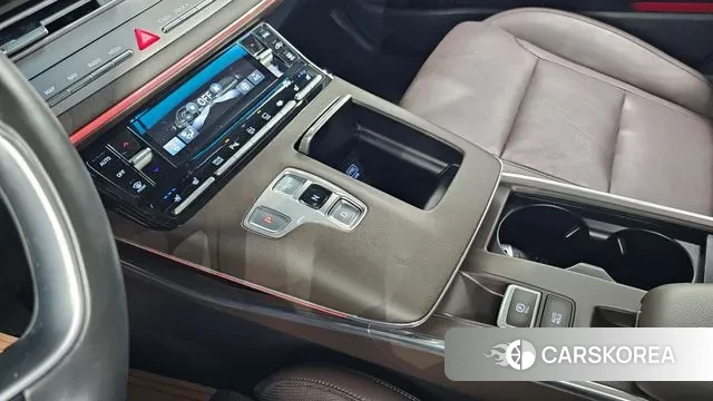 Hyundai The New Grandeur IG id 3033408 из Кореи 19