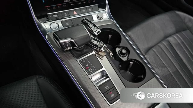 Audi A6 (C8) id 4530297 из Кореи 32