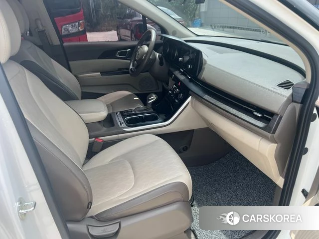 Kia Carnival 4th generation id 4601423 из Кореи 19
