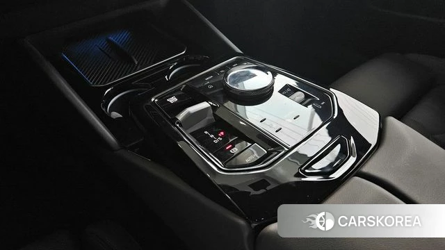 BMW 5 Series (G60) id 3920905 из Кореи 19