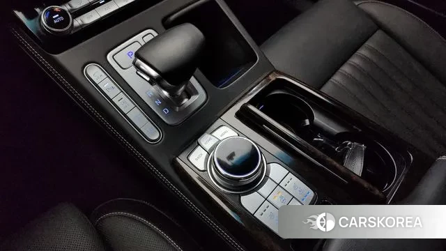 Genesis G90 id 3242443 из Кореи 19