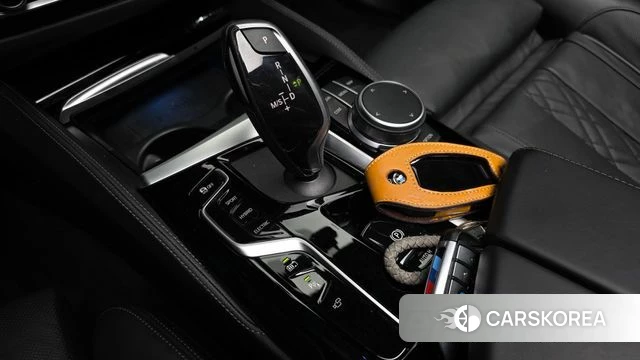 BMW 5 Series (G30) id 4594197 из Кореи 32