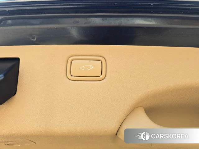 Kia The New Carnival id 3828407 из Кореи 19