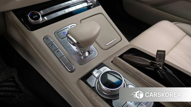 Genesis G90 id 3905542 из Кореи 19