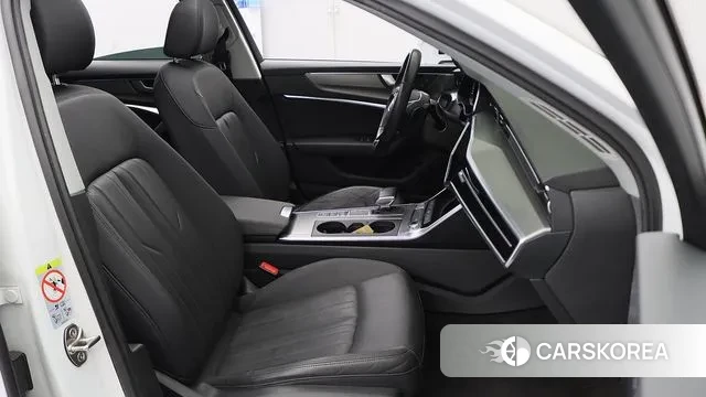 Audi A6 (C8) id 3651143 из Кореи 19