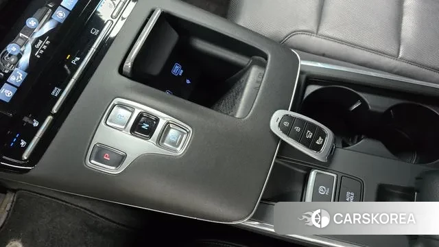 Hyundai The New Grandeur IG id 3059824 из Кореи 19