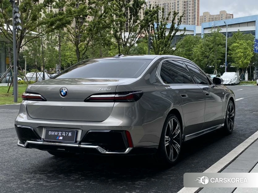 BMW 7 series id 4461541 из Китая 18