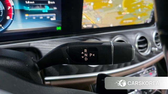 Mercedes-Benz E-Class W213 id 3893789 из Кореи 19