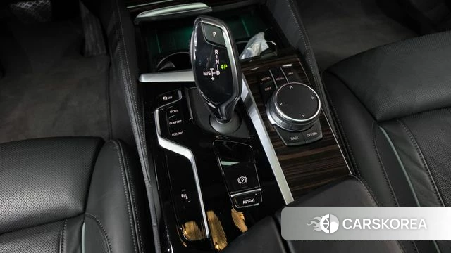 BMW 5 Series (G30) id 4692184 из Кореи 19