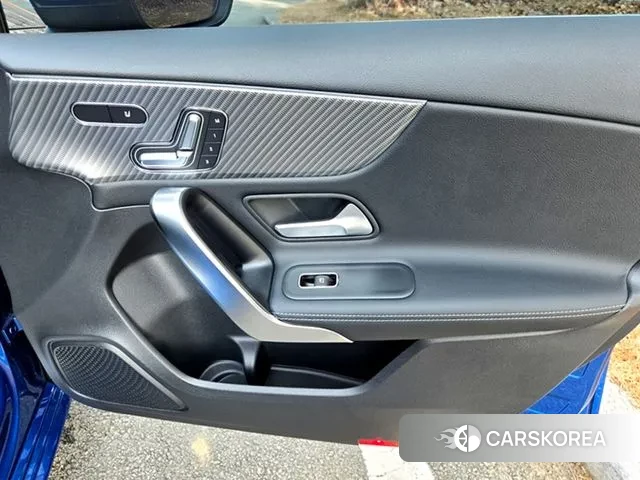 Mercedes-Benz A-Class W177 id 3700693 из Кореи 18