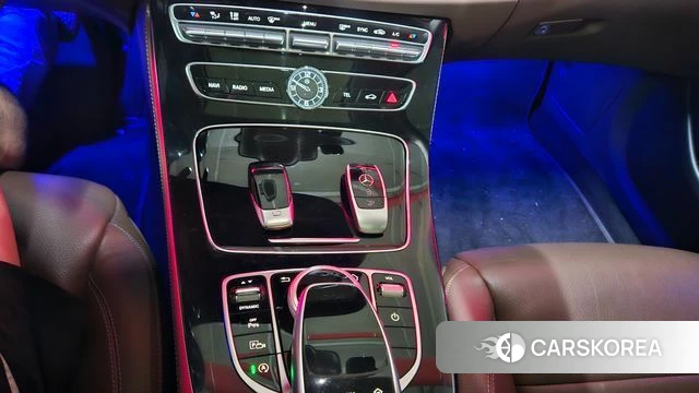 Mercedes-Benz E-Class W213 id 4543616 из Кореи 19
