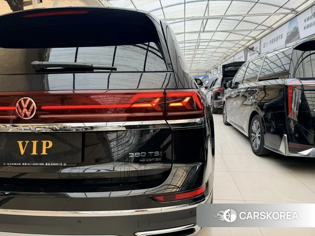 Volkswagen Tourang id 3908839 из Китая 17