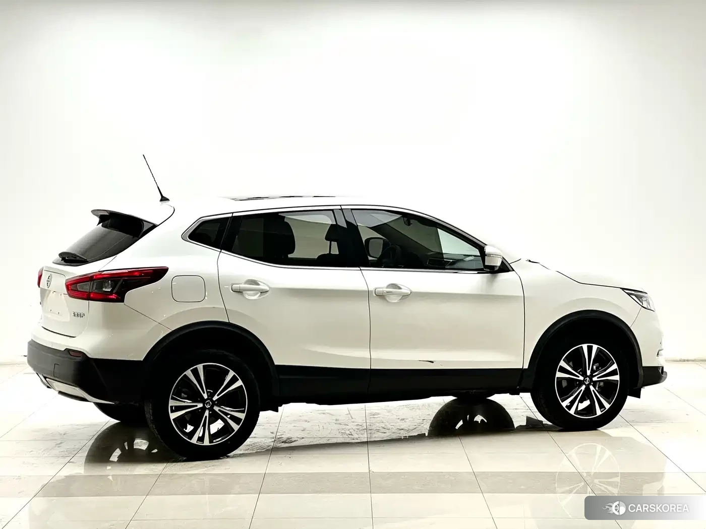 Nissan Qashqai id 4653739 из Китая 16
