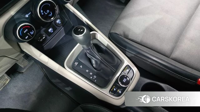 Hyundai Venue id 4310205 из Кореи 30