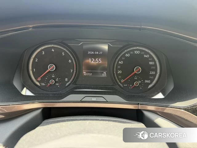 Volkswagen Tuyue id 4242530 из Китая 9