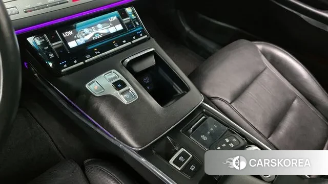 Hyundai The New Grandeur IG id 3044031 из Кореи 19