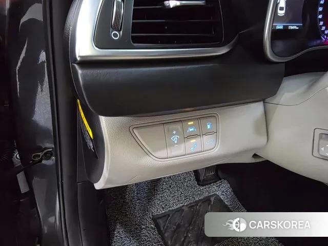 Genesis G70 id 3656954 из Кореи 17