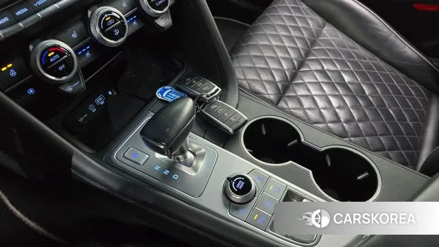 Genesis G70 id 3283979 из Кореи 19