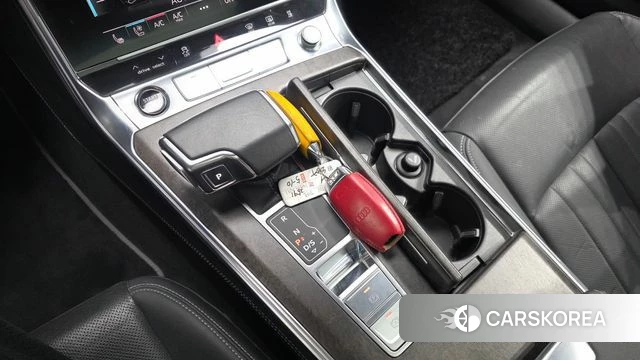 Audi A6 (C8) id 4542075 из Кореи 33