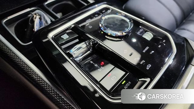 BMW 7 Series (G70) id 4700607 из Кореи 37