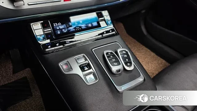 Hyundai The New Grandeur IG Hybrid id 3176132 из Кореи 19