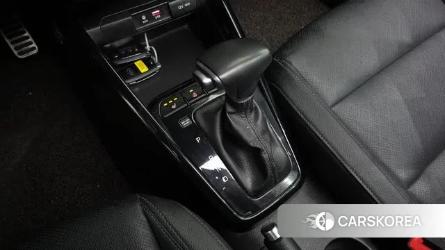 Kia Stonic id 3687745 из Кореи 19