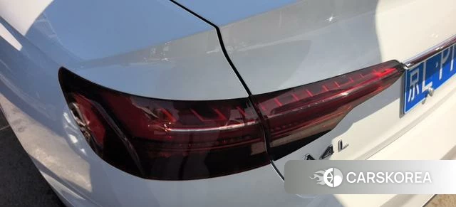Audi A4L id 4300467 из Китая 14