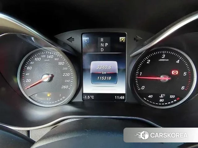 Mercedes-Benz C-Class W205 id 3703994 из Кореи 19