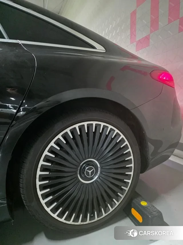 Mercedes-Benz EQS V297 id 3716636 из Кореи 9