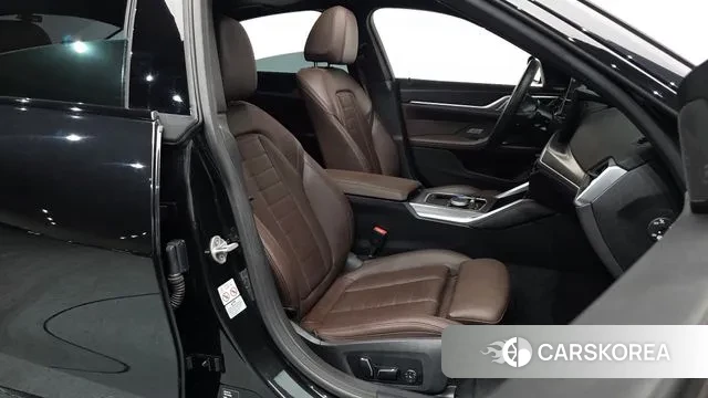 BMW i4 id 3633900 из Кореи 19