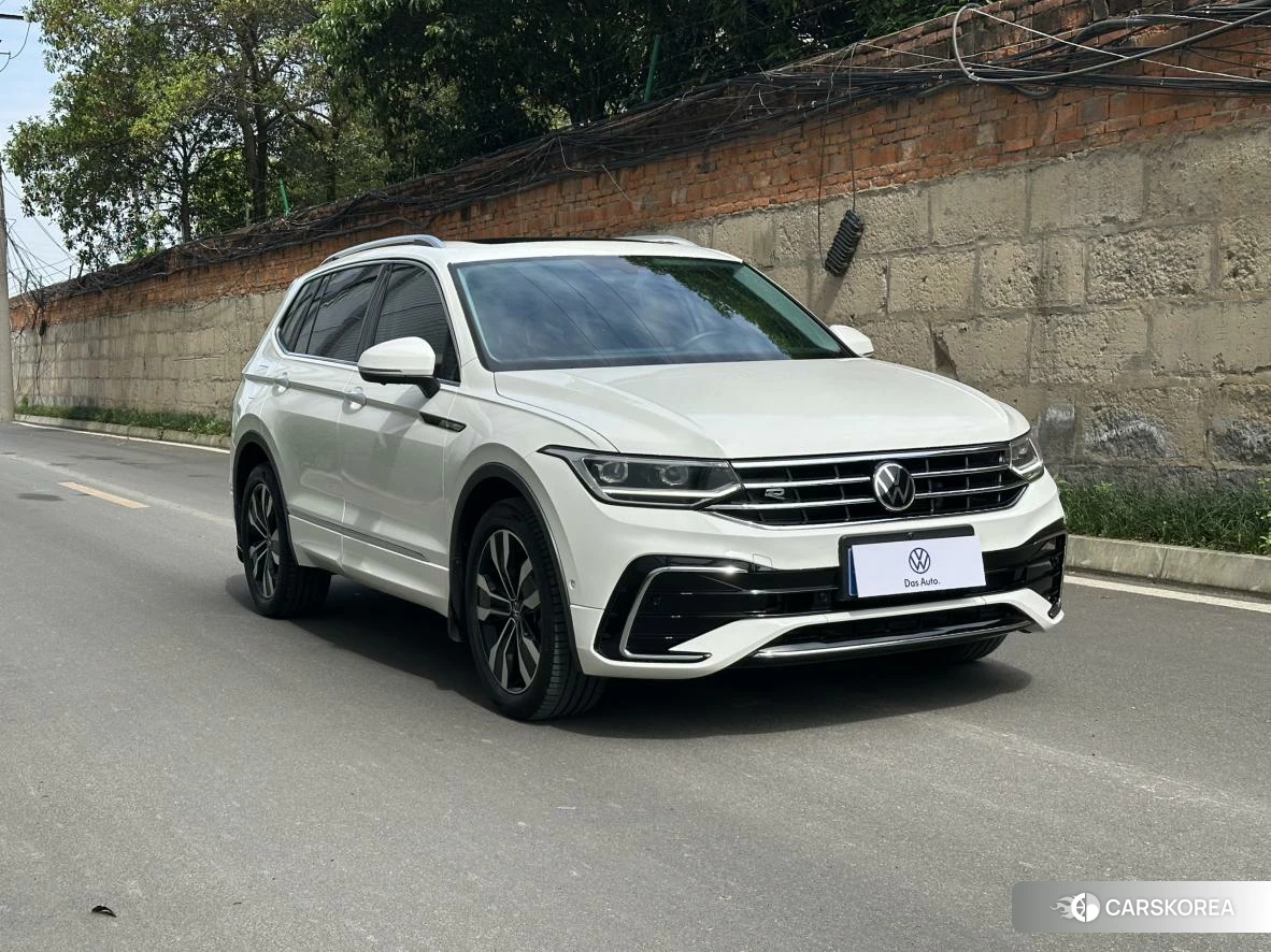 Volkswagen Tiguan L id 4467632 из Китая 12