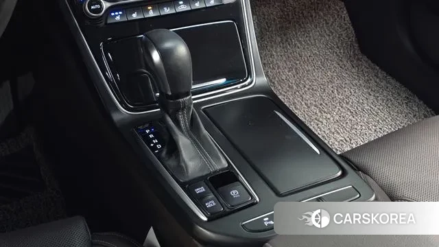 Hyundai Grandeur IG id 3319509 из Кореи 19