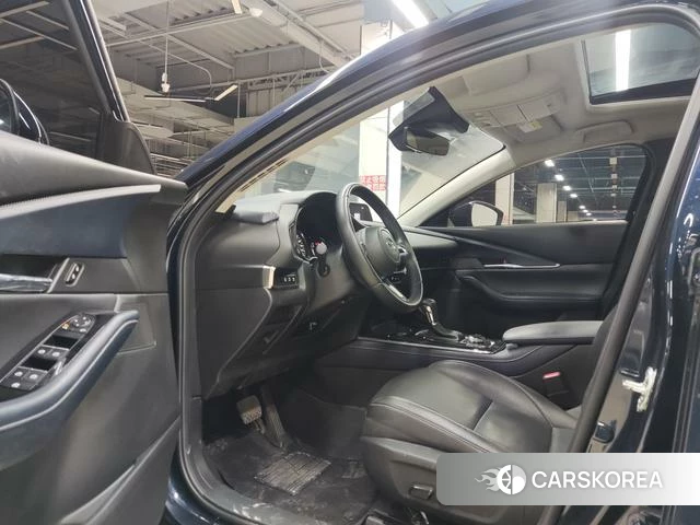 Mazda CX-30 id 4278940 из Китая 19