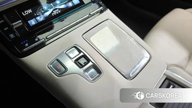 Hyundai The New Grandeur IG id 4603748 из Кореи 29
