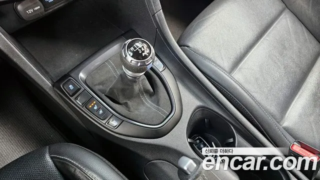 Hyundai Veloster (JS) id 2477606 из Кореи 19