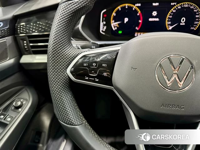 Volkswagen Passat id 3837399 из Китая 29