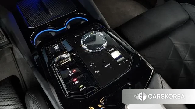 BMW 5 Series (G60) id 3638997 из Кореи 19