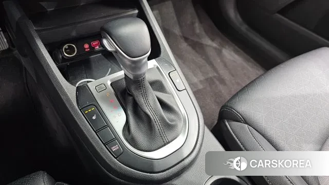 Kia Come New K3 id 3760219 из Кореи 19