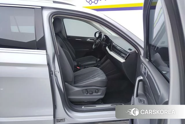 Volkswagen Tiguan L id 4276636 из Китая 16