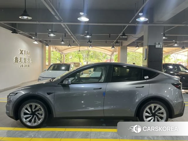 Tesla Model Y id 3945026 из Китая 16