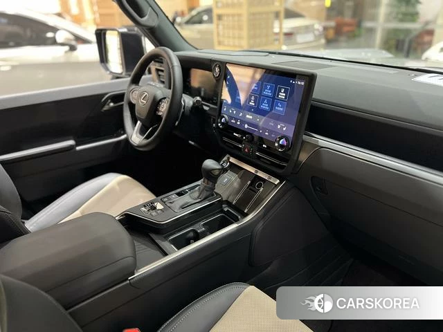 Lexus GX id 3908590 из Китая 19