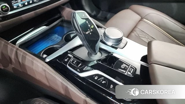 BMW 5 Series (G30) id 4541710 из Кореи 37