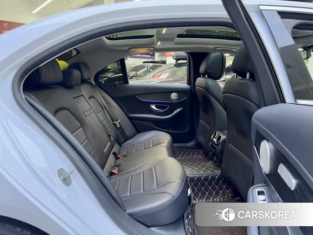 Mercedes-Benz Class C id 4392184 из Китая 13