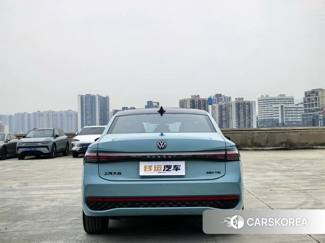 Volkswagen Passat id 3920442 из Китая 16