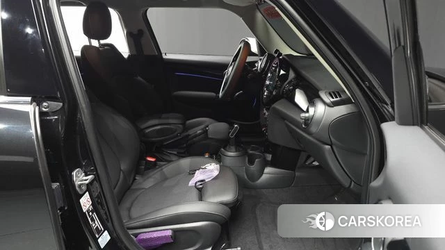 Mini Cooper id 4355122 из Кореи 29