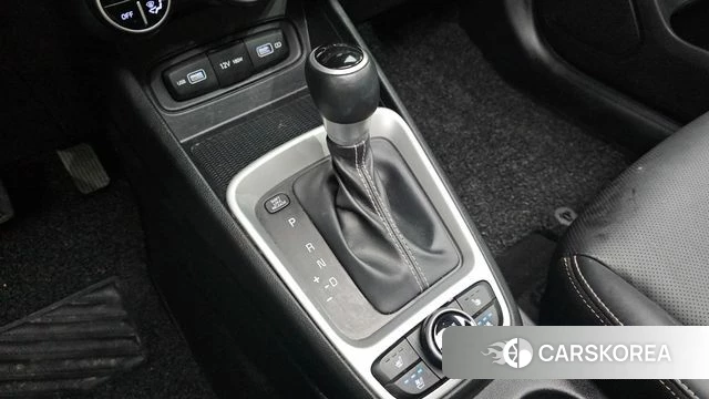 Hyundai Venue id 4309348 из Кореи 29