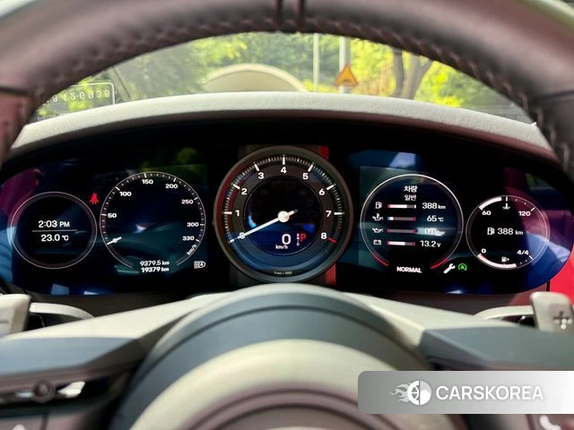 Porsche 911(992) id 4513152 из Кореи 18