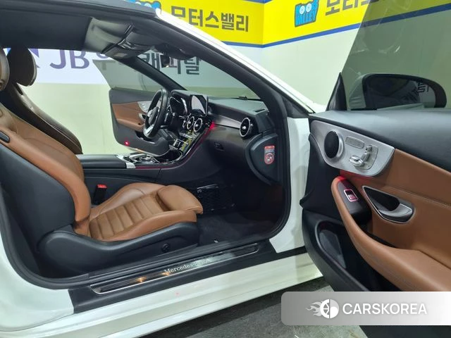 Mercedes-Benz C-Class W205 id 4562865 из Кореи 19